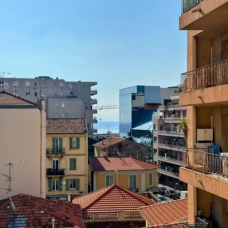Apartament Large With Sea View Nicea