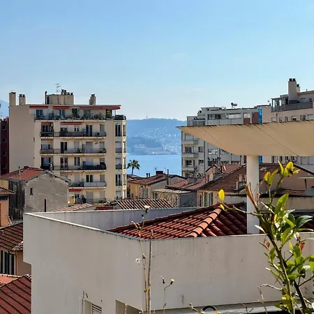 Apartament Large With Sea View